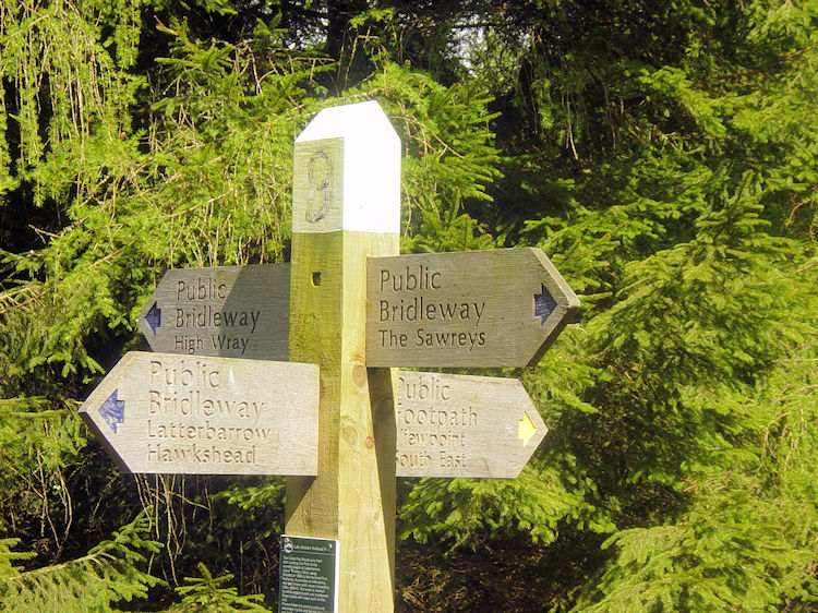 Detailed signs help walkers to follow the correct path