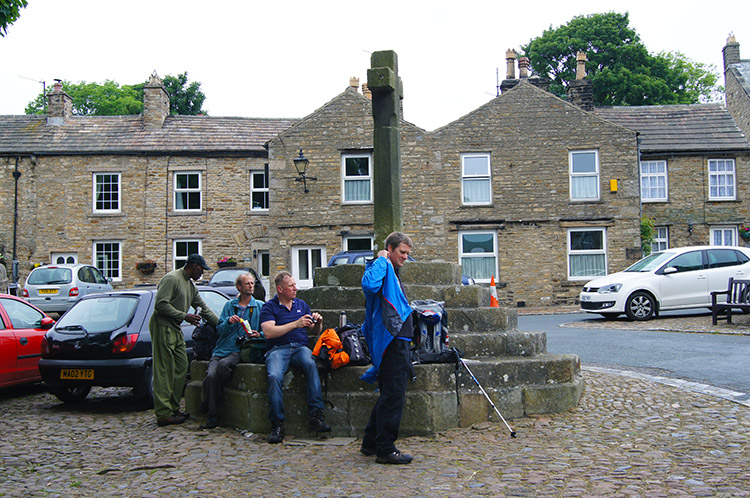 Taking a break by Askrigg village cross