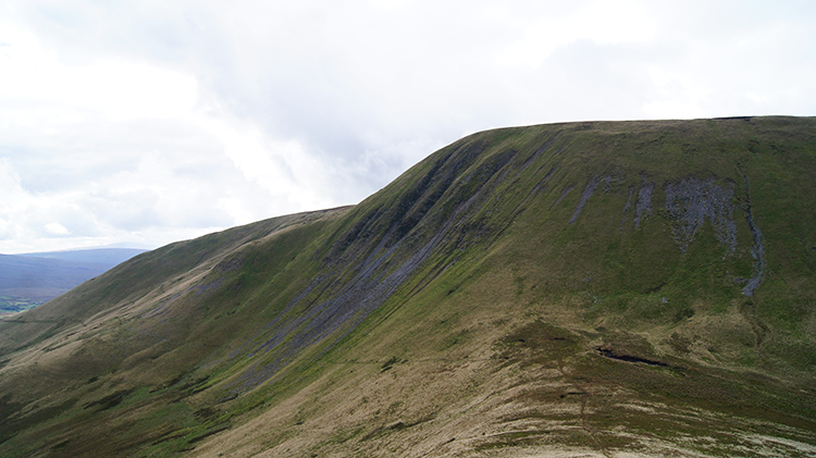 The steep east face of Yarlside