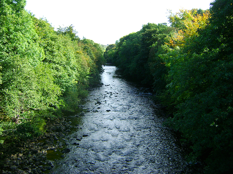 View of the Swale from Round Howe Footbridge