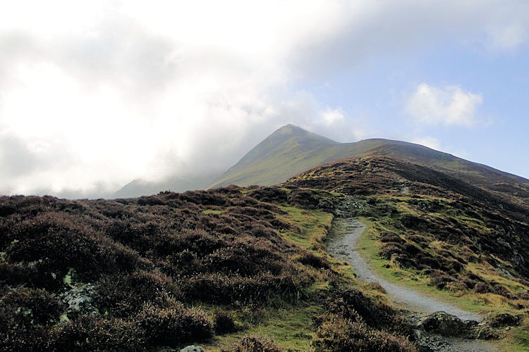 The demanding approach to Ullock Pike