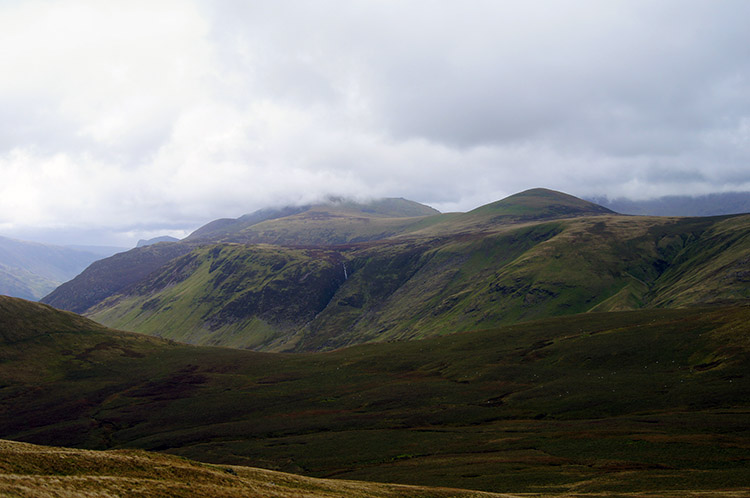 The view south to the High Stile range from Hen Comb