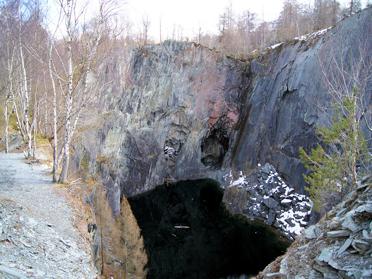 Great Hole, Hodge Close Quarry