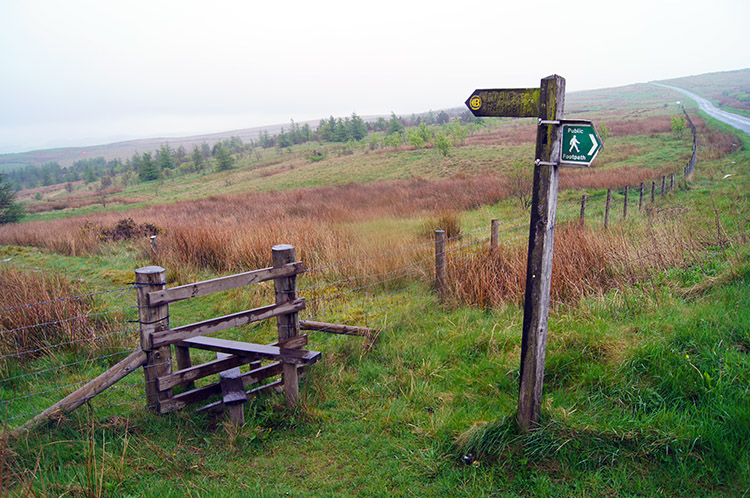 Signpost pointing back to Crown Point
