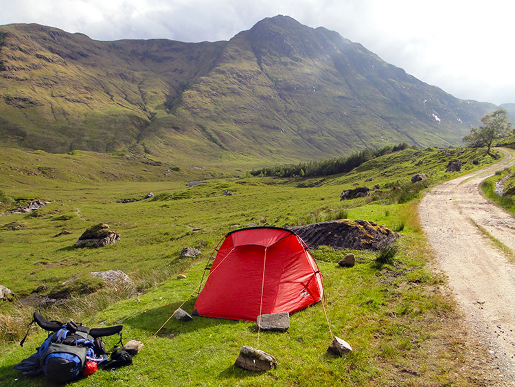 Campsite in stunning surroundings on a lovely Friday evening