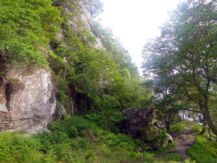 The path near Rob Roy's Cave