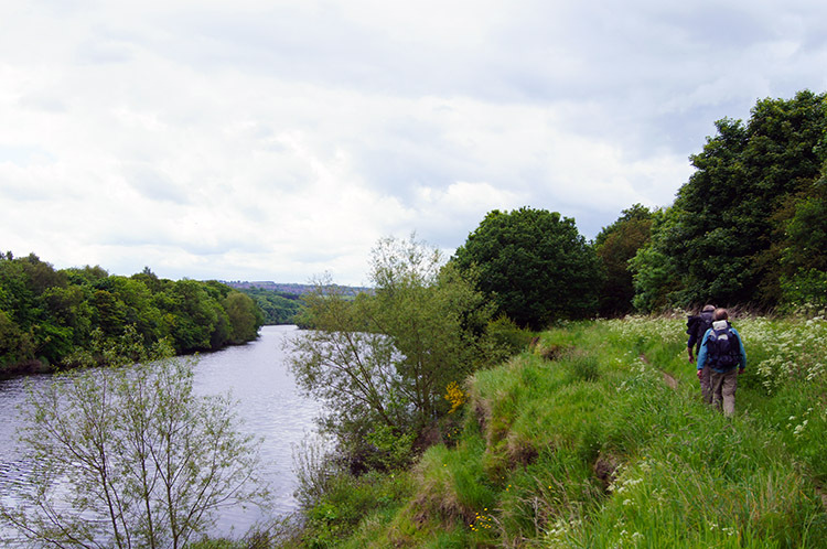 Into open country beside the River Tyne