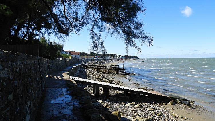 The path to Ryde from Seaview