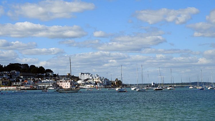 Cowes Bay