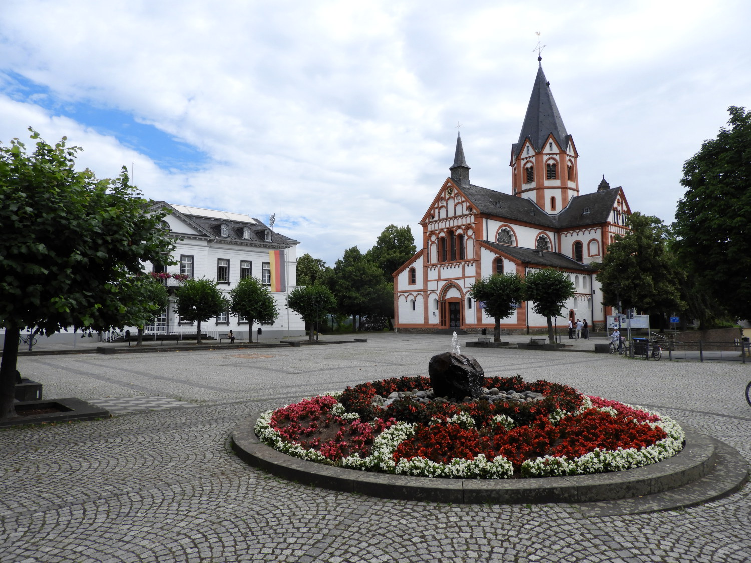 The beautiful town square in Sinzig