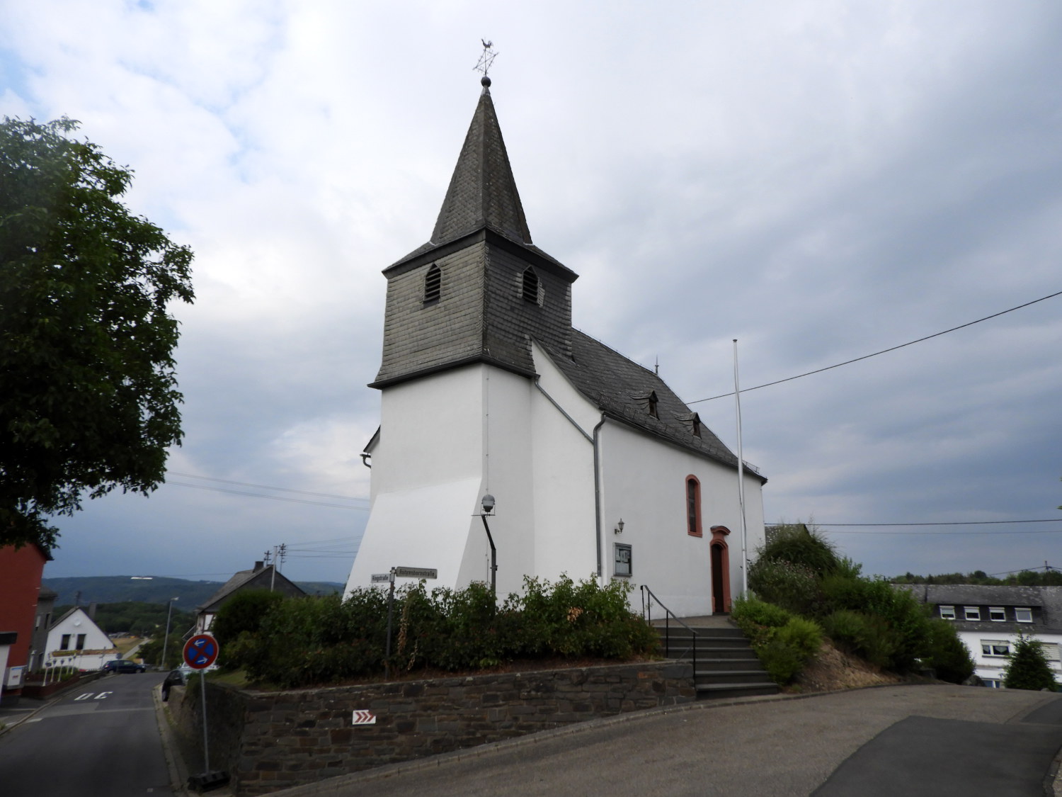 Evangelische Kirche, Holzfeld