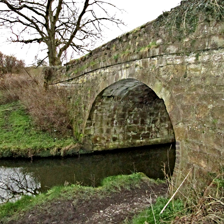 Starvhimvalley Bridge on the Cromford canal