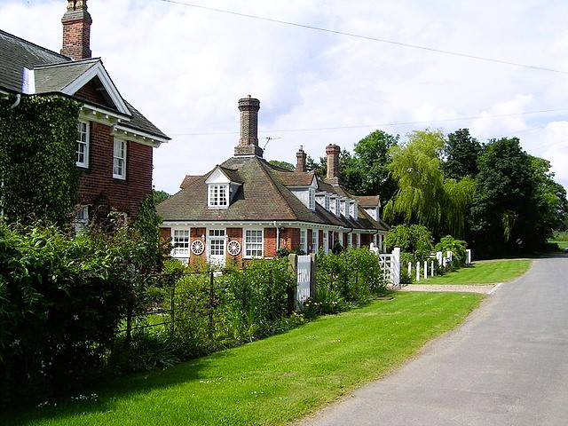 Pretty houses in Wiseton