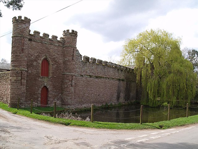 Bollitree Castle