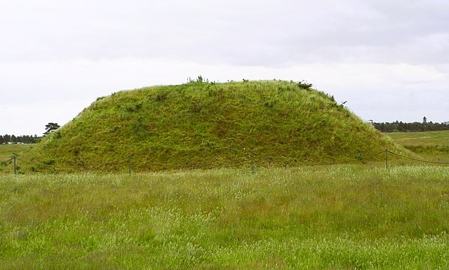 Sutton Hoo ship burial mound