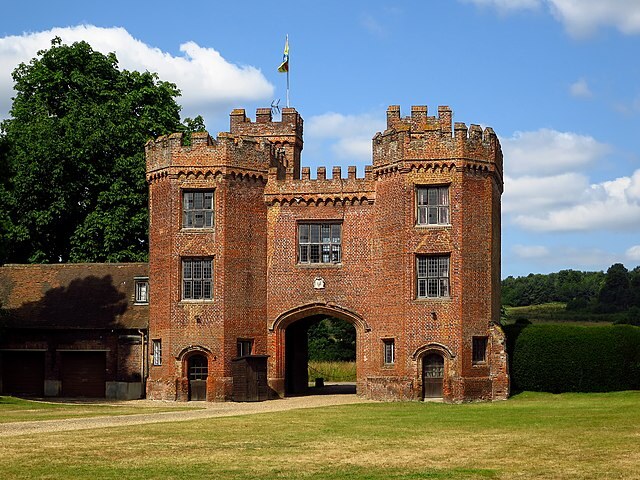 Lullingstone Castle