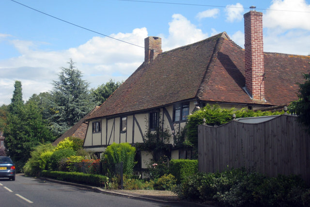 Wealden Hall House in Newnham