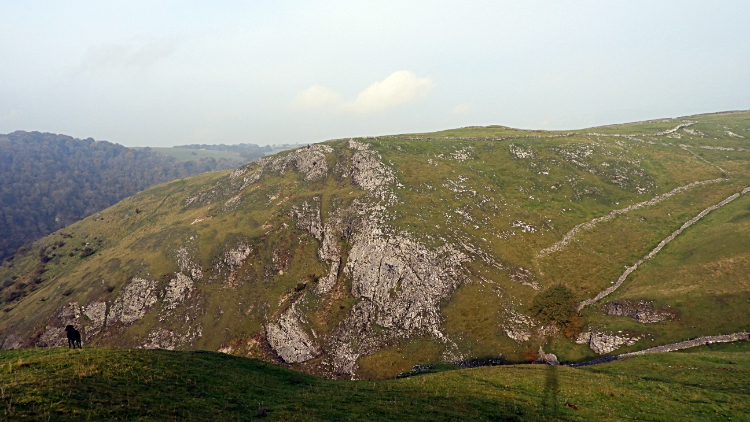 Gap from Thorpe Pastures to the Dove Dale Hills