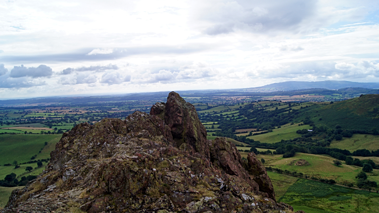 Outcrop on the edge of Caer Caradoc Fort