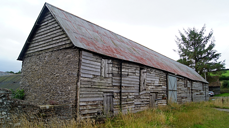 Rickety barn at Lower Down