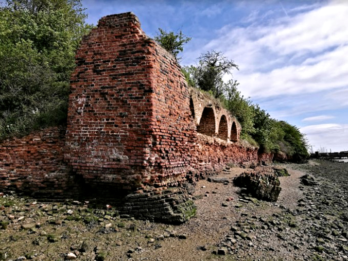 Ruined Fort near Hoo St Werburgh