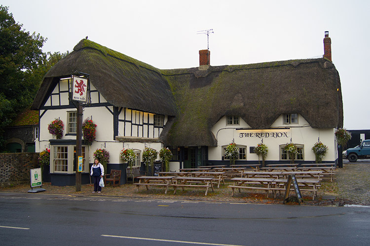 Red Lion, Avebury