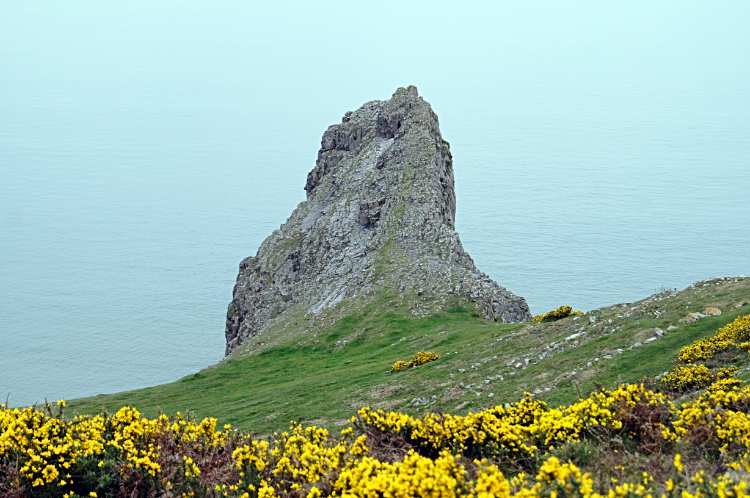 Example of the jagged cliffs of Gower